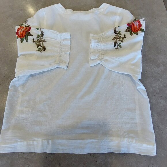 FILLEL Women's White Blouse w/3/4 Embroidered Design Puff Sleeves - Sze Large - Picture 7 of 12